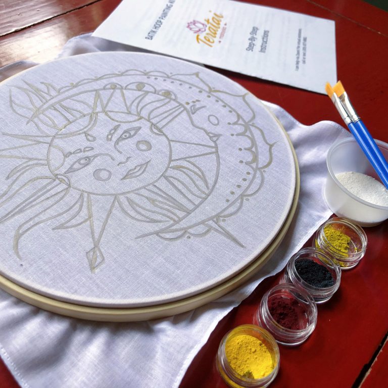 Batik Hoop Painting Kit - Star & Moon #1 - Image 3