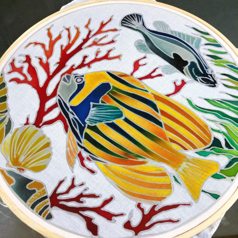 Batik Hoop Painting Kit - Emperor Angelfish - Image 2