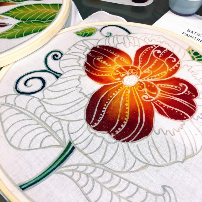 Batik Hoop Painting Kit - Passion Flower - Image 2