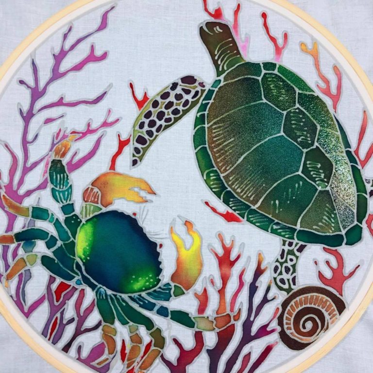 Batik Hoop Painting Kit - Loggerhead Sea Turtle & Blue Crab - Image 2